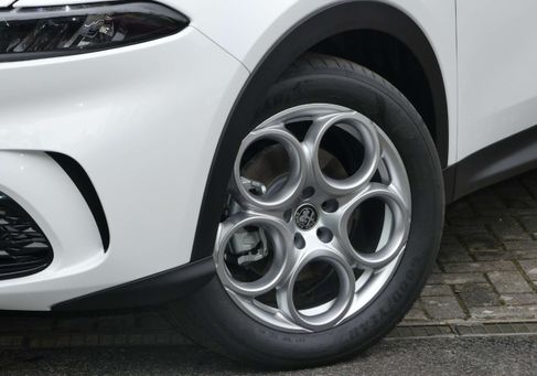 Alfa Romeo Tonale, 2024