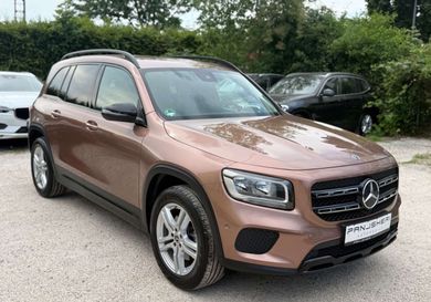 Mercedes-Benz GLB 200, 2023