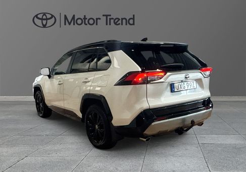 Toyota RAV 4, 2023 2