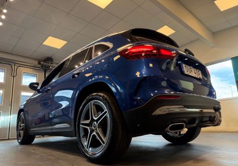 Mercedes-Benz GLA 200, 2024 3