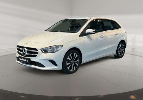 Mercedes-Benz B 250, 2022