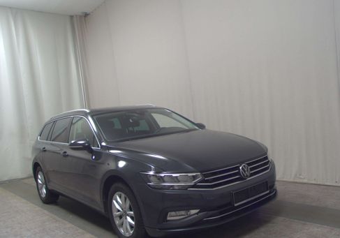 Volkswagen Passat, 2020