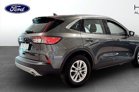 Ford Kuga, 2023