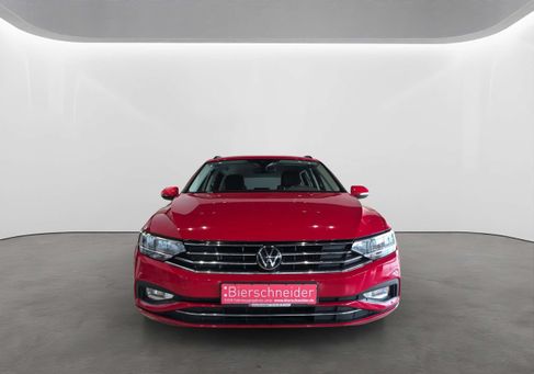 Volkswagen Passat Variant, 2024 3
