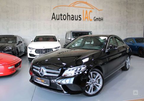 Mercedes-Benz C 300, 2020