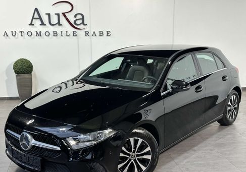 Mercedes-Benz A 180, 2022