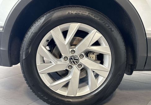 Volkswagen Tiguan, 2022