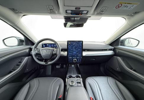 Ford Mustang Mach-E, 2021