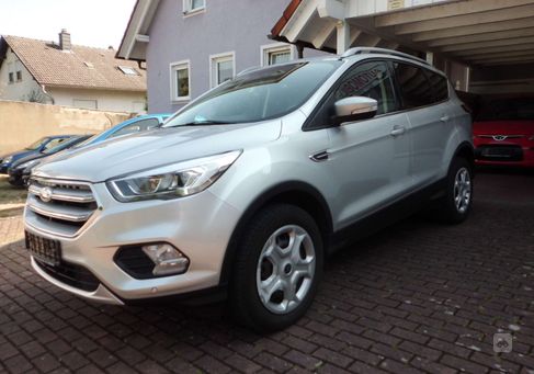 Ford Kuga, 2019