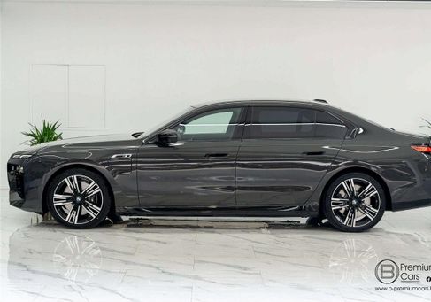 BMW 7 Serija, 2024