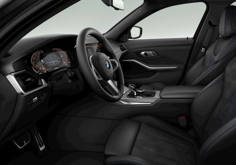 BMW 320, 2022