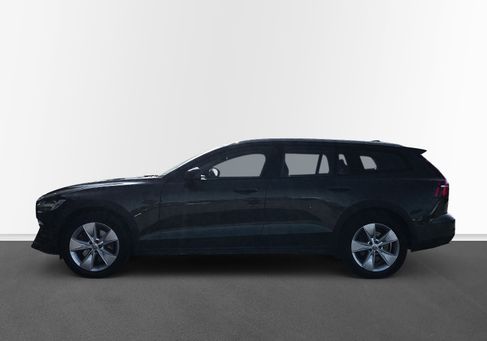 Volvo V60 Cross Country, 2021