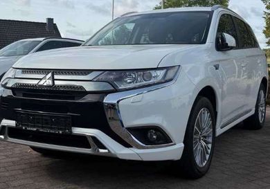 Mitsubishi Outlander, 2020