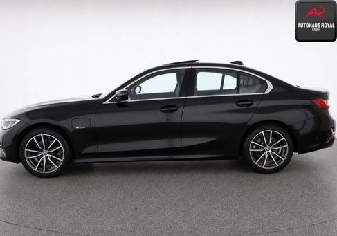 BMW 320, 2021