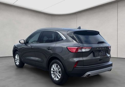 Ford Kuga, 2022