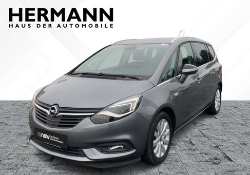 Opel Zafira, 2018