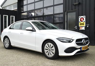 Mercedes-Benz C 180, 2022