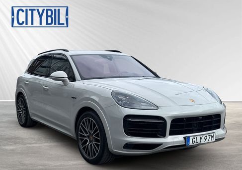 Porsche Cayenne, 2022