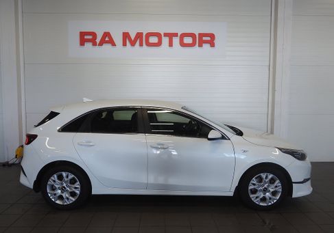 Kia Cee'd, 2022 3