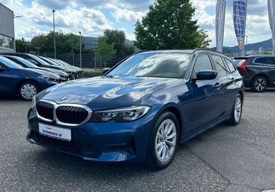 BMW 318, 2022