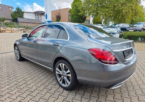 Mercedes-Benz C 300, 2020