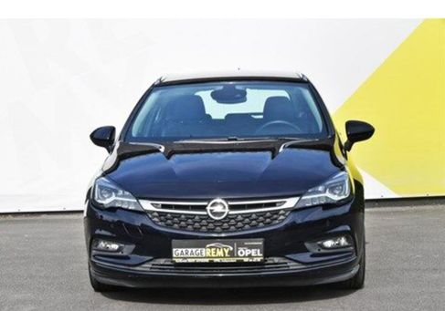 Opel Astra, 2019