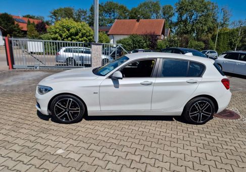 BMW 118, 2018
