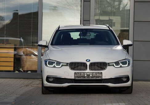 BMW 320, 2019