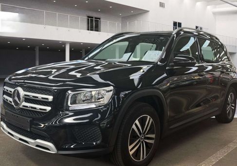 Mercedes-Benz GLB 180, 2021