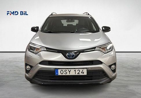 Toyota RAV 4, 2018 3