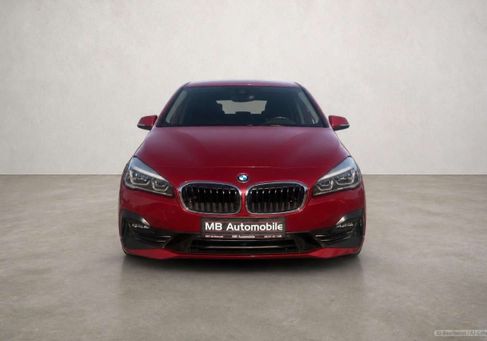 BMW 225, 2018 3