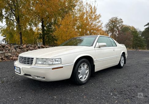 Cadillac Eldorado, 2000