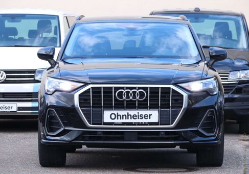 Audi Q3, 2022