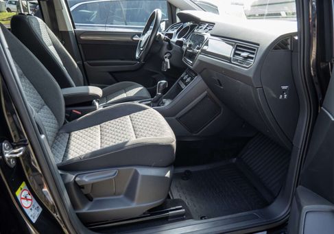 Volkswagen Touran, 2019 2