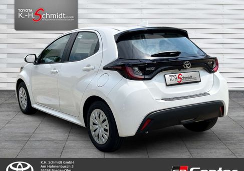 Toyota Yaris, 2024