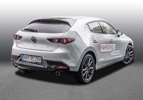 Mazda 3, 2026