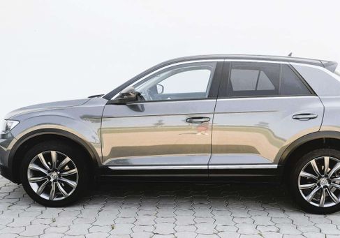 Volkswagen T-Roc, 2019