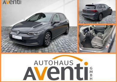 Volkswagen Golf, 2022