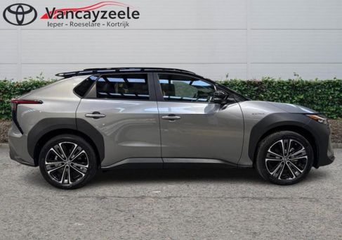 Toyota, 2024