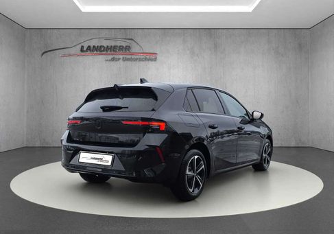 Opel Astra, 2025