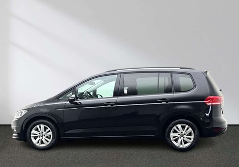 Volkswagen Touran, 2024 2