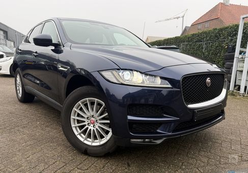 Jaguar F-Pace, 2017