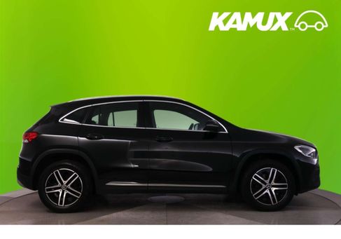 Mercedes-Benz GLA 220, 2022