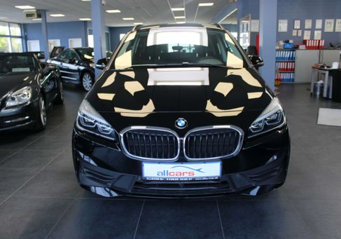 BMW 218, 2022 2