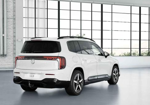 Mercedes-Benz GLB 250, 2026