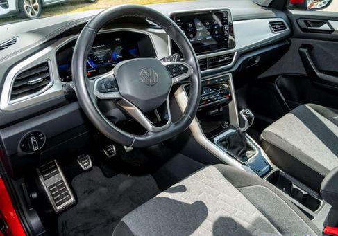 Volkswagen T-Roc, 2024