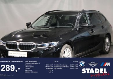 BMW 330, 2023