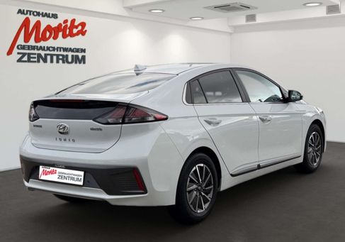 Hyundai IONIQ, 2022 3
