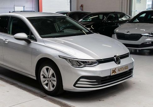 Volkswagen Golf, 2021