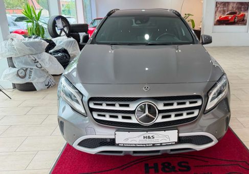 Mercedes-Benz GLA 200, 2018 2